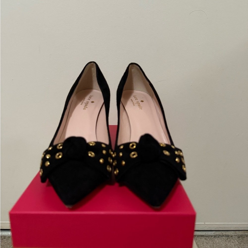Kate Spade Black Heels with Sleek Design